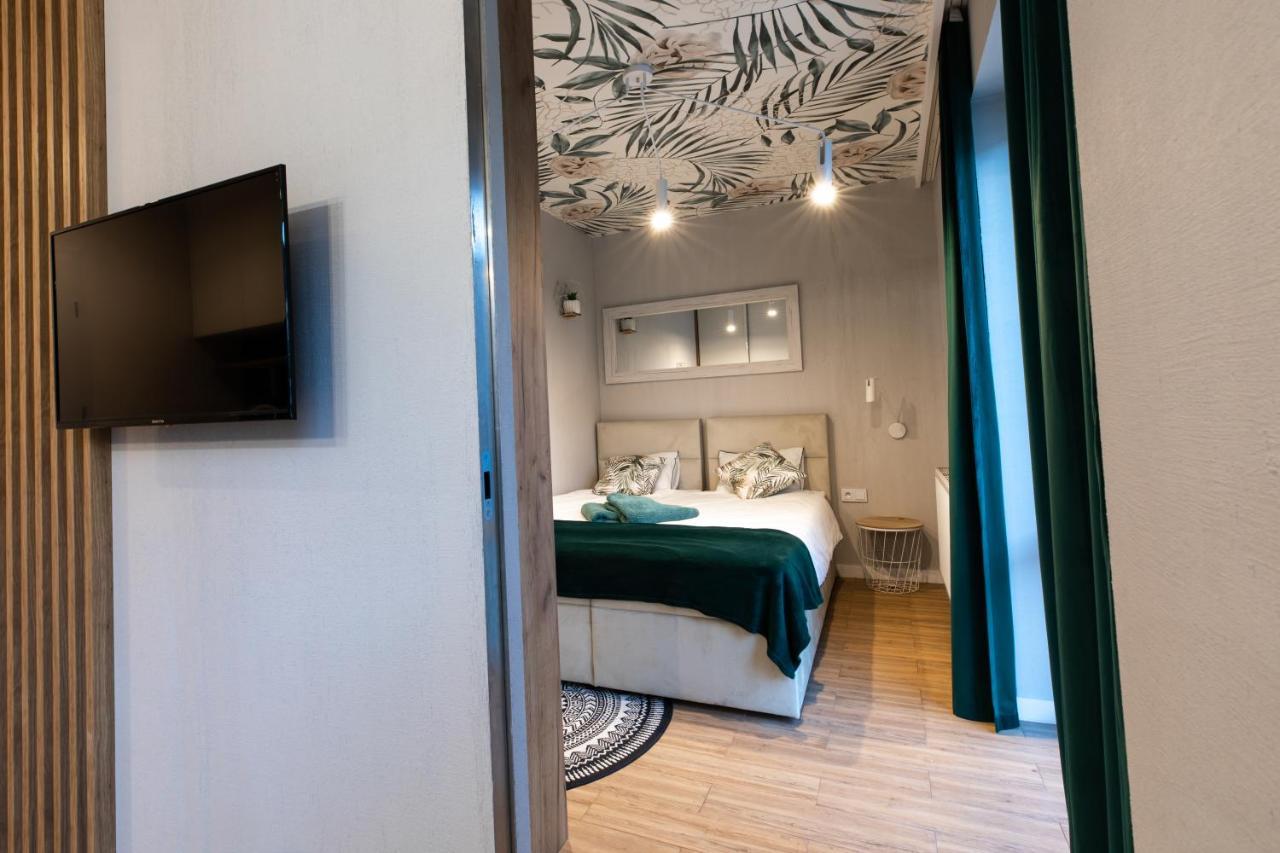 Stylowe Apartamenty Plewiska Exterior foto